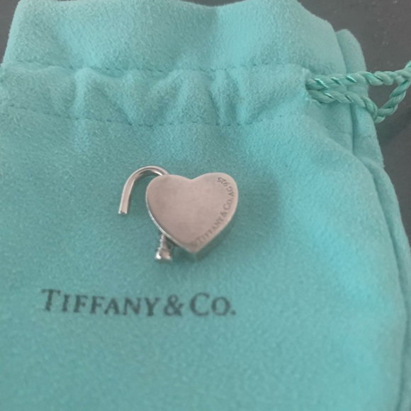 Tiffany and Co. Please Return to Tiffany Heart Padlock Charm in Sterling Silver - Picture 7 of 7